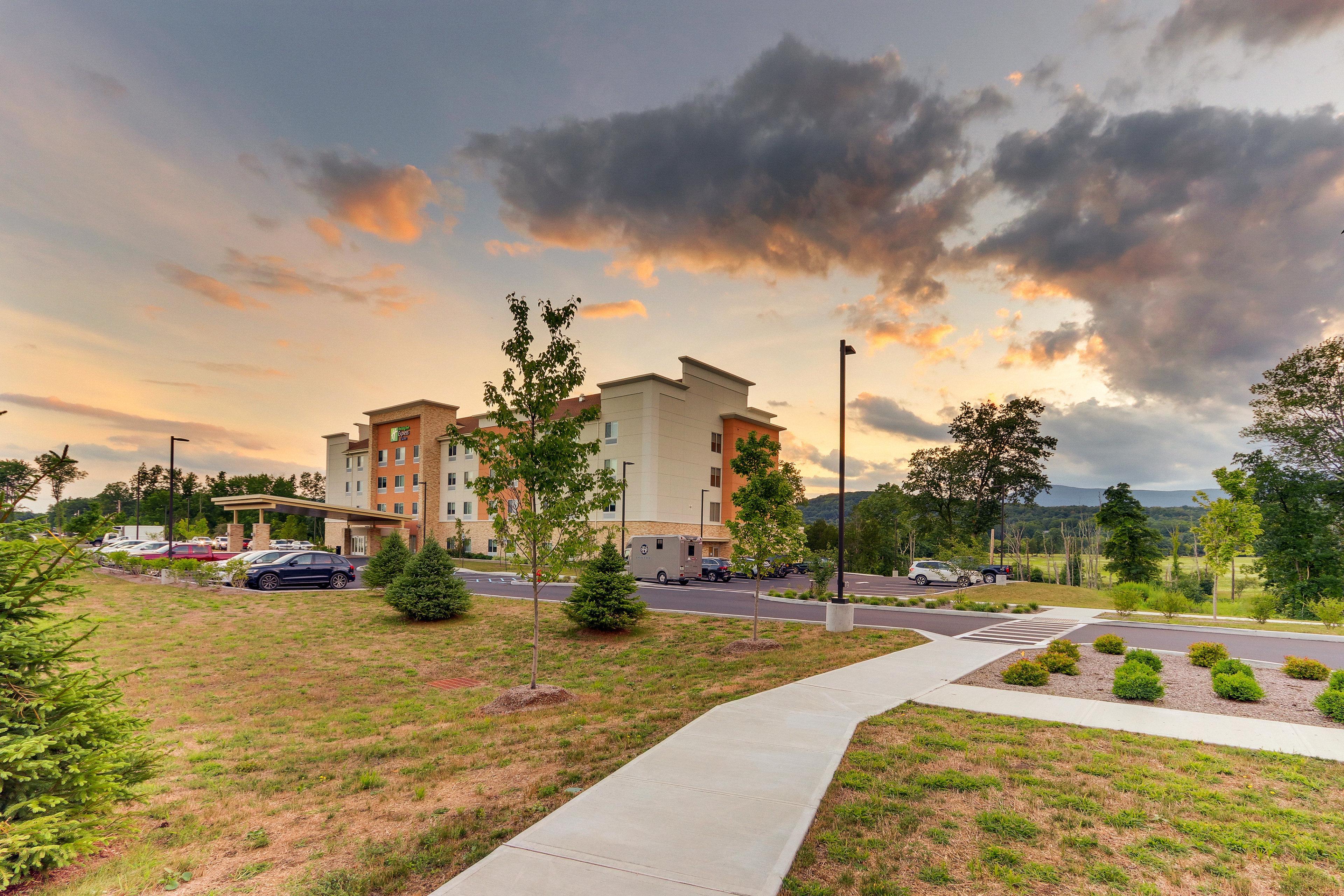 Holiday Inn Express & Suites - Saugerties - Hudson Valley By Ihg Eksteriør bilde